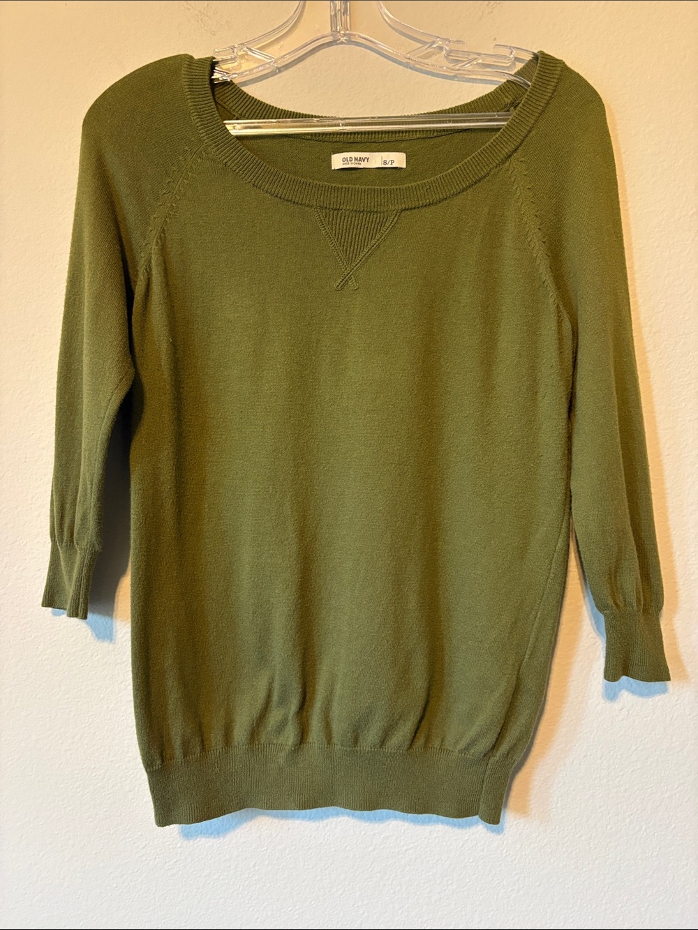 Old Navy Olive Scoop Neck Lightweight Women's Sweater